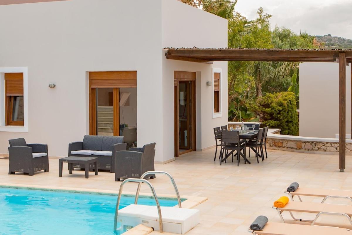 Karena Seaview Villa Gerani Chanion Buitenkant foto
